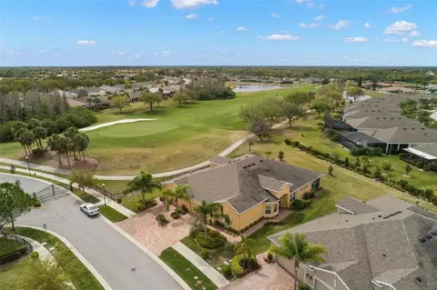 819 Chipper Dr, Sun City Center, FL 33573