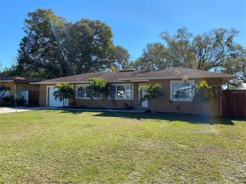 5040 48th Ter N, Saint Petersburg, FL 33709