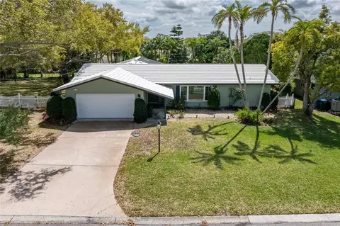 3820 Mckay Creek Dr, Largo, FL 33770