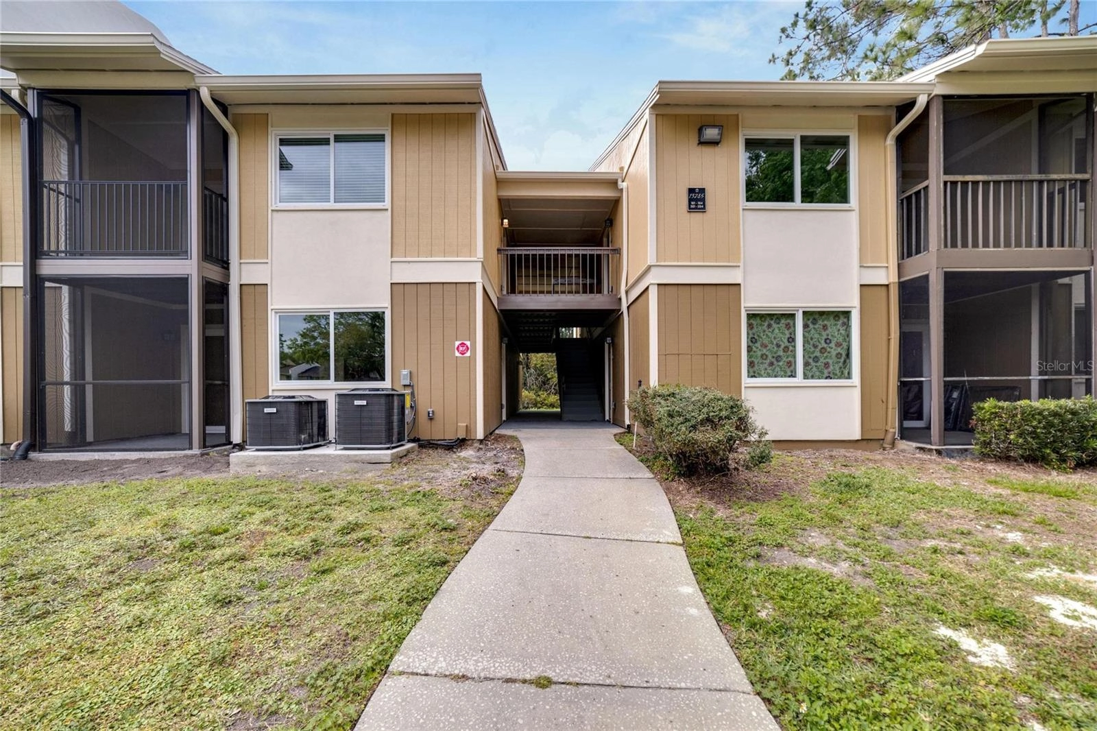 13285 Arbor Pointe Cir Unit 202  