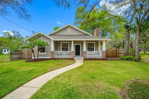 107 W Henry Ave, Tampa, FL 33604
