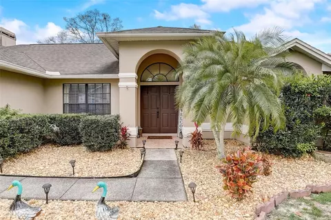3218 Pine Club Dr, Plant City, FL 33566
