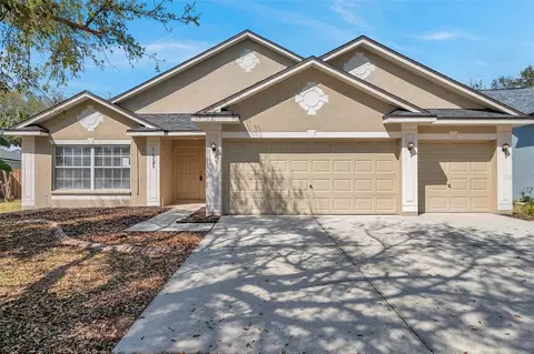7621 Nottinghill Sky Dr, Apollo Beach, FL 33572