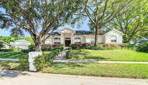 2610 Hollington Oaks Pl, Brandon, FL 33511