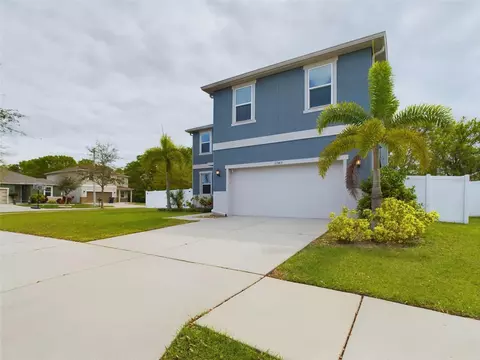 11545 Southern Creek Dr, Gibsonton, FL 33534