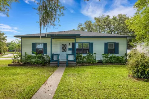189 NW 10th Dr, Mulberry, FL 33860
