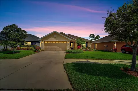 10818 Kirkwall Port Dr, Wimauma, FL 33598
