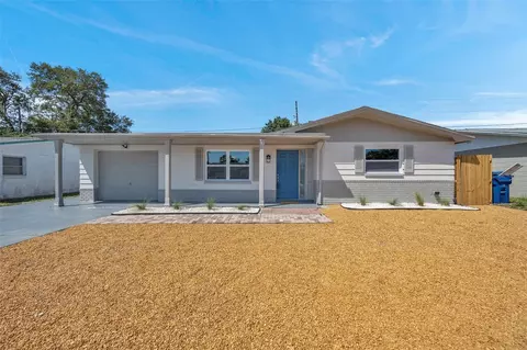 3611 Winder Dr, Holiday, FL 34691