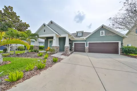 7223 Hourglass Dr, Apollo Beach, FL 33572