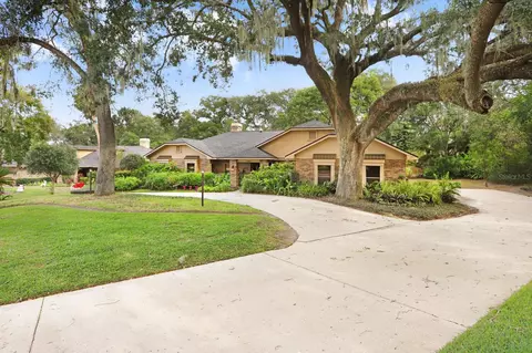 2212 Herndon St, Dover, FL 33527