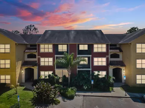 11901 4th St N #2302, Saint Petersburg, FL 33716