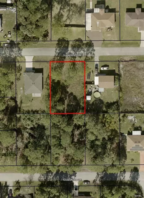 180 Tucker St SW, Palm Bay, FL 32908