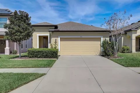 5151 Brickwood Rise Dr, Wimauma, FL 33598