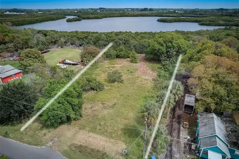 1302 Sweeney Dr, Ruskin, FL 33570