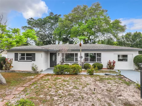 4802 108th St N, Saint Petersburg, FL 33708