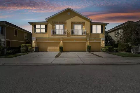 6844 Breezy Palm Dr, Riverview, FL 33578