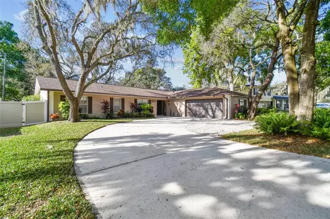 403 Woodcrest Rd, Brandon, FL 33511