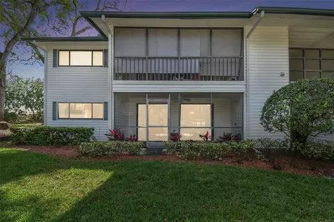 3277 Fox Chase Cir N #101, Palm Harbor, FL 34683