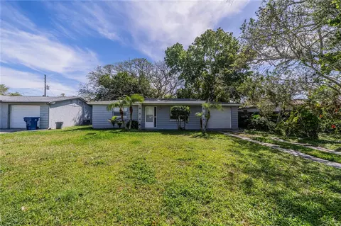 3416 Beacon Square Dr, Holiday, FL 34691