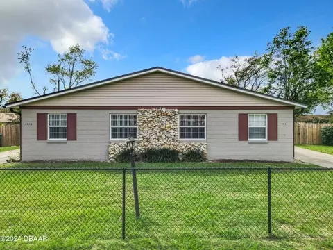 141 Hazelcrest St #B, Deltona, FL 32725