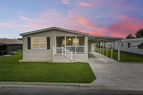 34400 Countryside Dr, Wesley Chapel, FL 33543