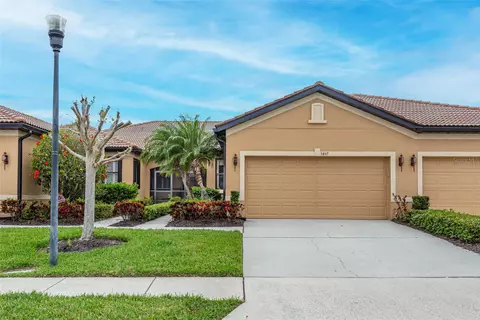 5847 Sunset Falls Dr, Apollo Beach, FL 33572
