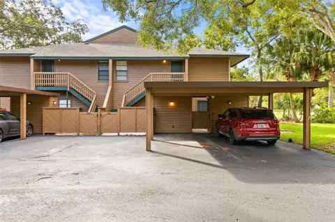 602 Lennox Rd W #602, Palm Harbor, FL 34683