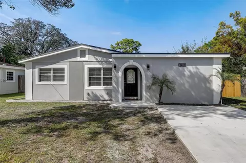 2422 N Ramona St, Tampa, FL 33612