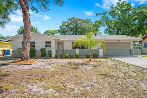 6864 16th Way S, Saint Petersburg, FL 33712