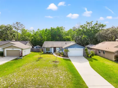 5016 Swallow Dr, Land O Lakes, FL 34639