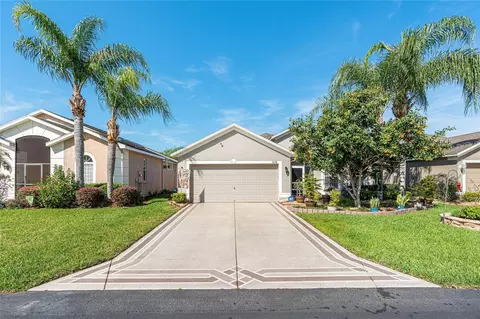 9438 Rolling Cir, San Antonio, FL 33576