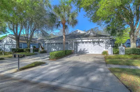 5923 Sandhill Ridge Dr, Lithia, FL 33547
