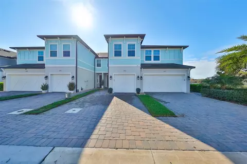2453 Foggy Creek Cir, Clearwater, FL 33764