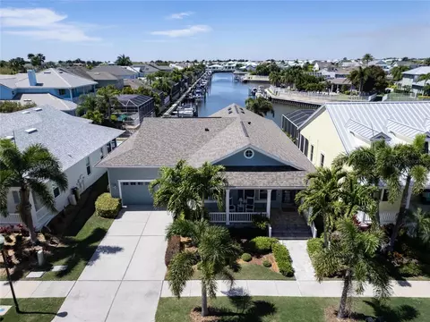 406 Islebay Dr, Apollo Beach, FL 33572