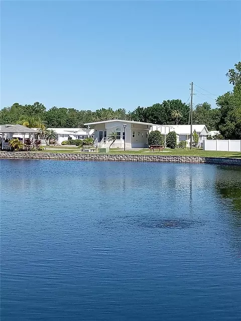 35221 Tiffani Ct #LOT 068, Zephyrhills, FL 33541