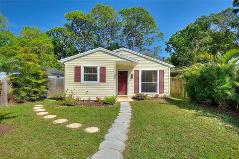 4023 Murdock Ave, Sarasota, FL 34231