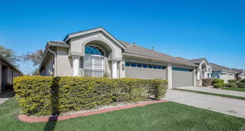 1143 Bensbrooke Dr, Wesley Chapel, FL 33543