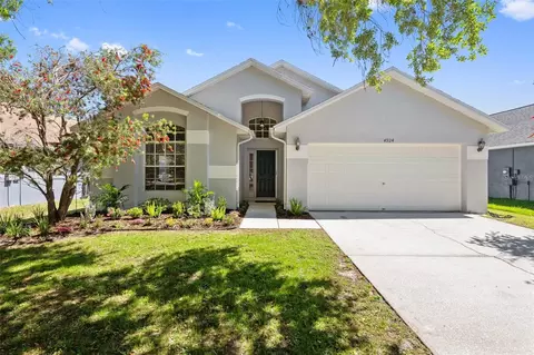 4924 Hidden Hills Ln, Wesley Chapel, FL 33545
