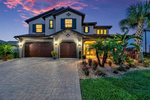 28712 Picana Ln, Wesley Chapel, FL 33543