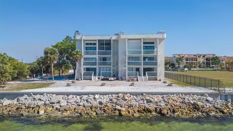 6504 Surfside Blvd #7, Apollo Beach, FL 33572