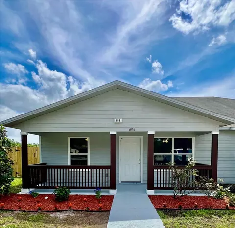 608 Pineville Ln, Lakeland, FL 33810