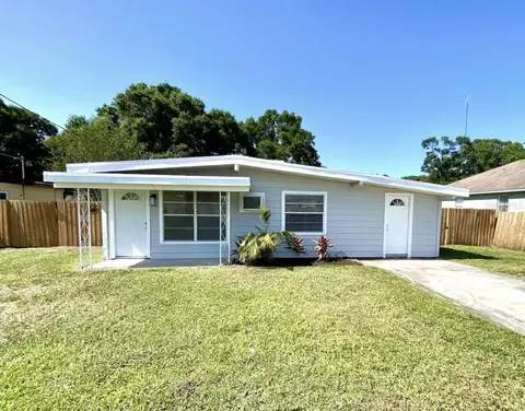 7610 36th Ave S, Tampa, FL 33619