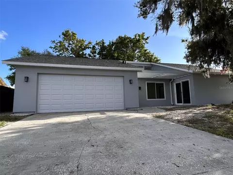 6518 Tarawa Dr, Sarasota, FL 34241