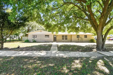 9609 N 26th St, Tampa, FL 33612