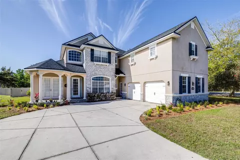 27525 Elkwood Cir, Wesley Chapel, FL 33544