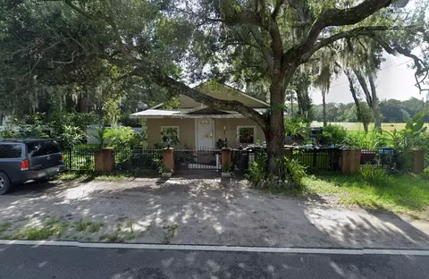 1604 N Shannon Ave, Plant City, FL 33563