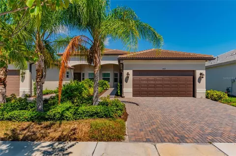 4705 Avila Lakes Dr, Wimauma, FL 33598