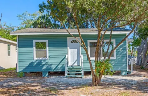 767 40th Ave S, Saint Petersburg, FL 33705