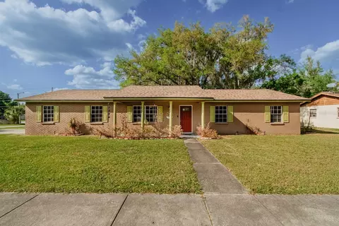 749 Ponderosa Dr E, Lakeland, FL 33810