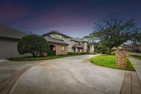 2964 Eagle Estates Cir E, Clearwater, FL 33761